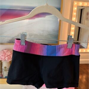 REVERSIBLE Ivivva by lululemon girls shorts